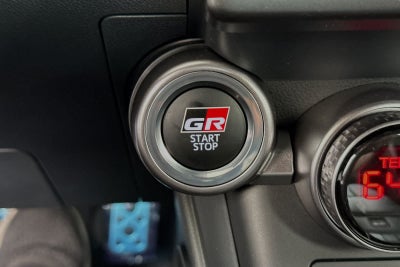 2024 Toyota GR86 Premium MT