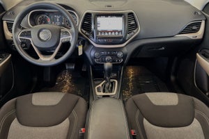 2018 Jeep Cherokee Latitude Tech Connect
