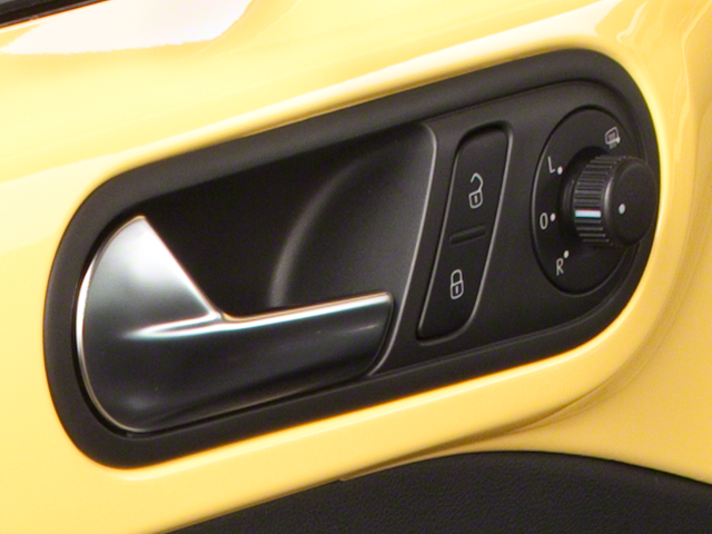 2012 Volkswagen Beetle Entry PZEV