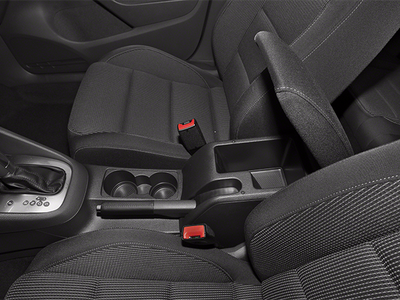 2013 Volkswagen Golf Base