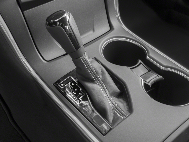 2016 Toyota Camry SE w/Special Edition Pkg