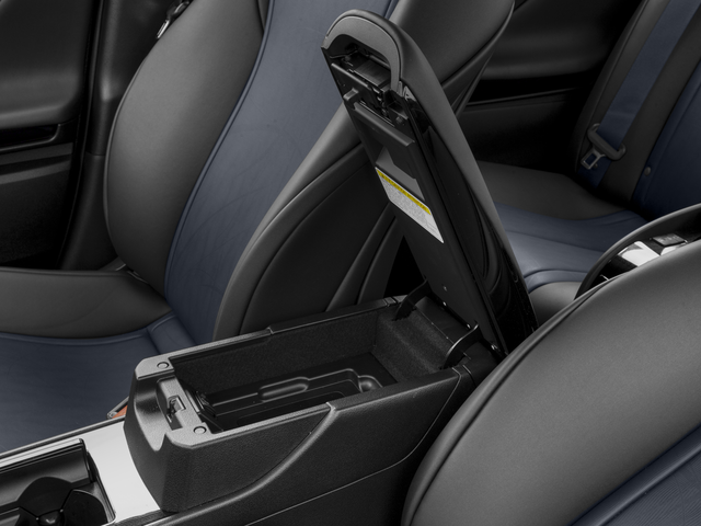 2016 Toyota Mirai Base