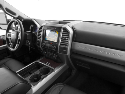 2017 Ford Super Duty F-350 SRW Lariat