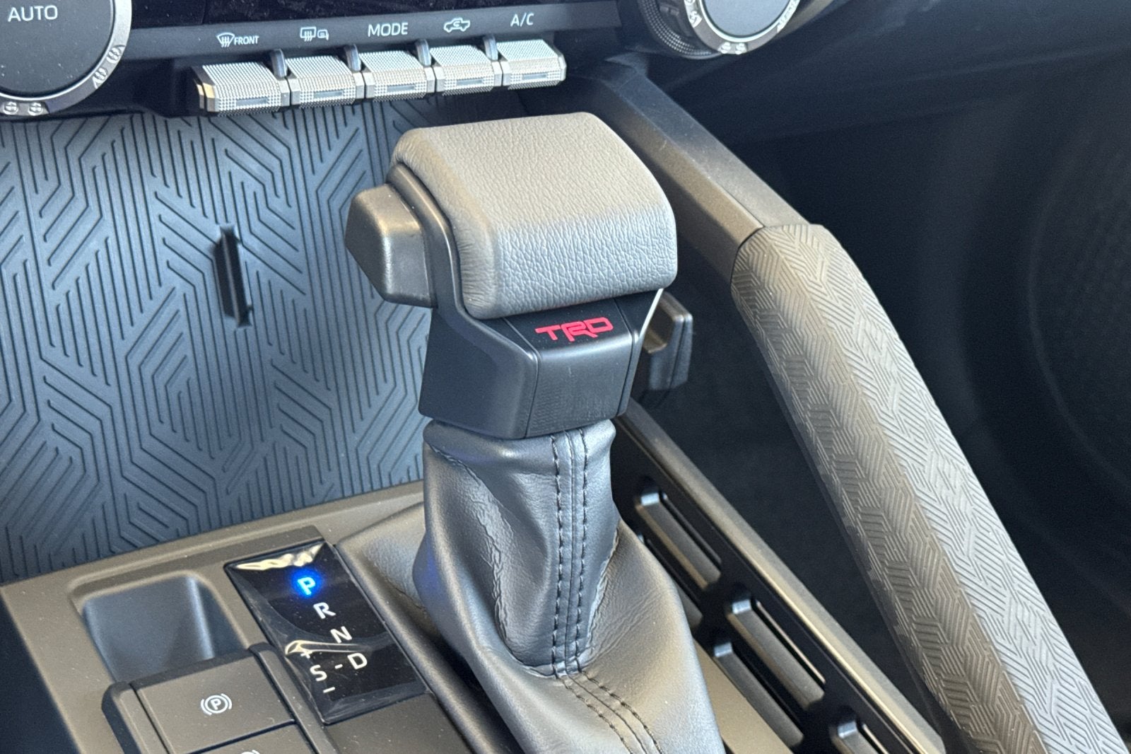 2026 Toyota Tacoma i-FORCE MAX Tacoma TRD Off-Road