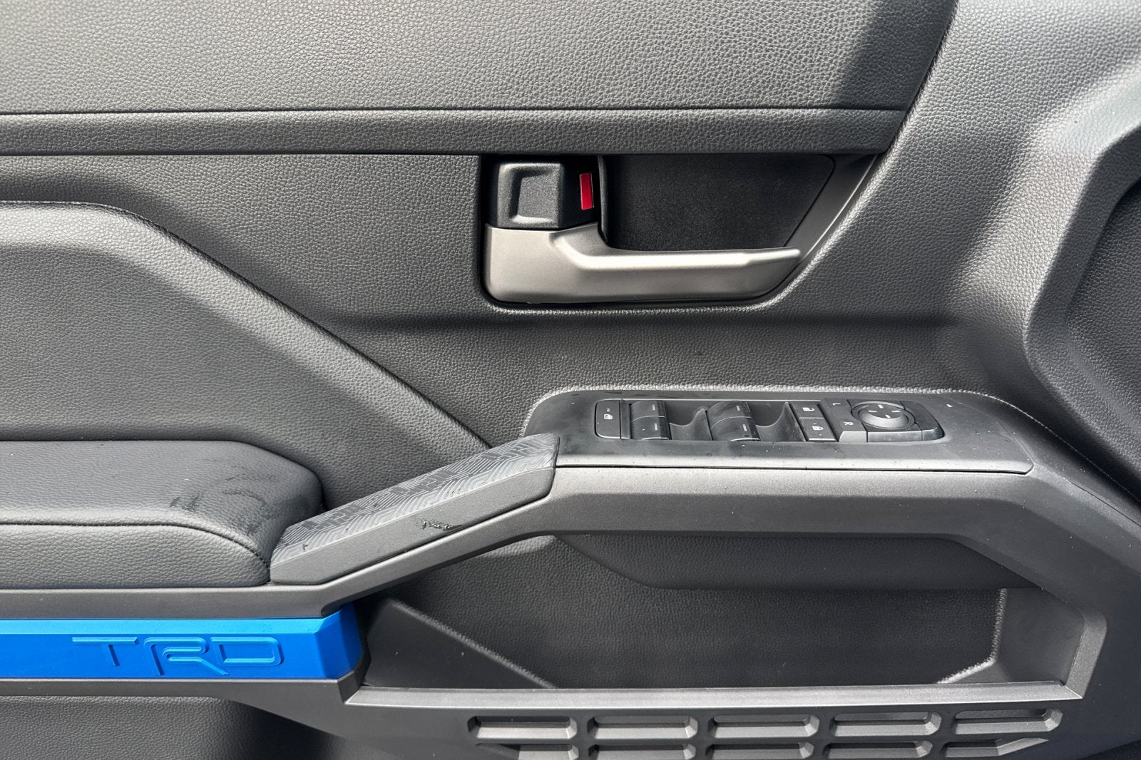 2025 Toyota Tacoma i-FORCE MAX Tacoma TRD Off-Road