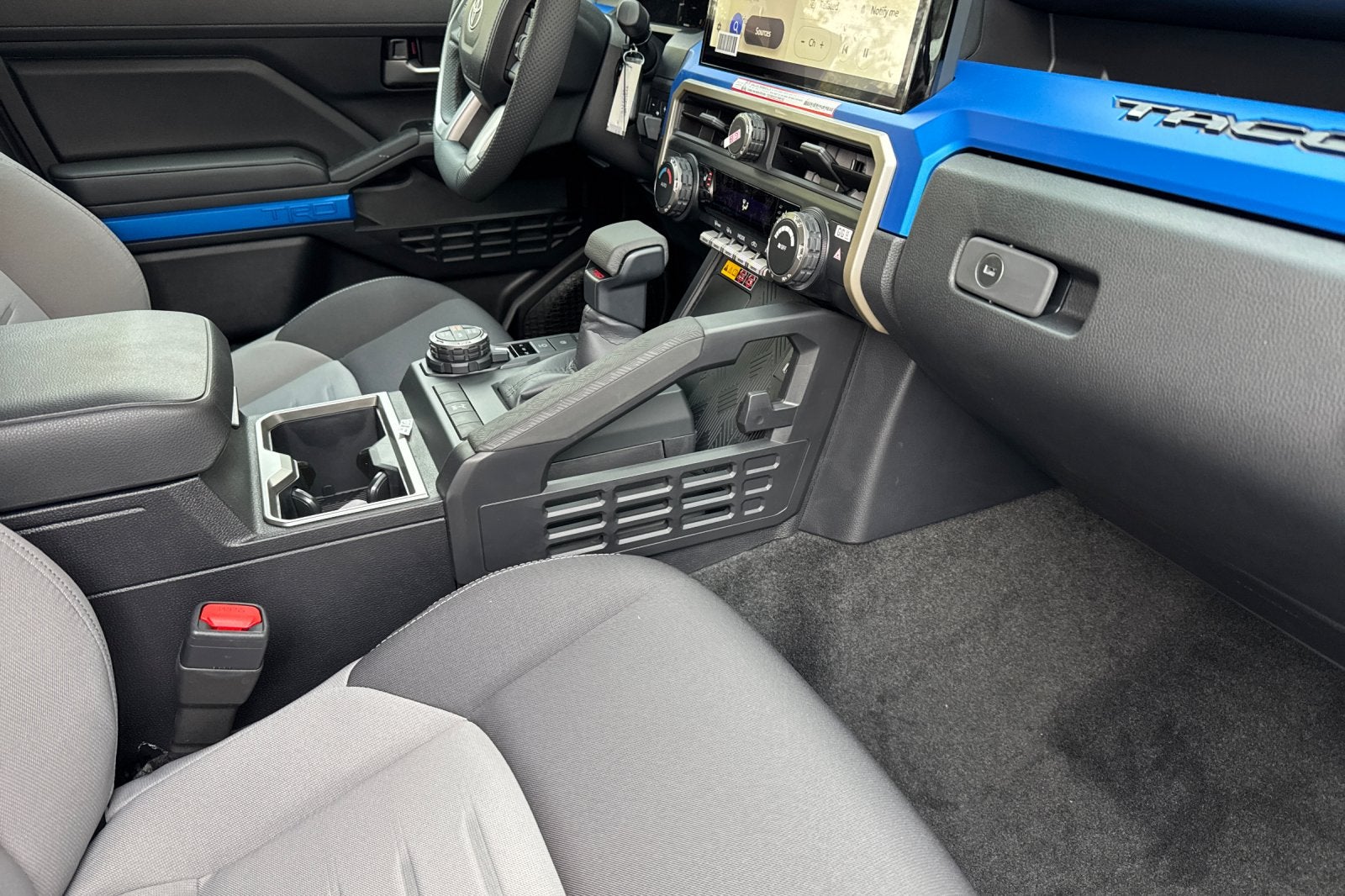 2025 Toyota Tacoma i-FORCE MAX Tacoma TRD Off-Road