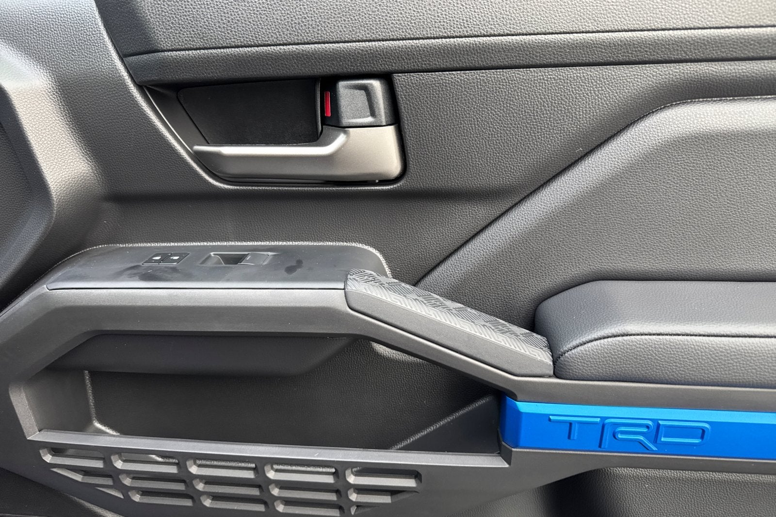 2025 Toyota Tacoma i-FORCE MAX Tacoma TRD Off-Road