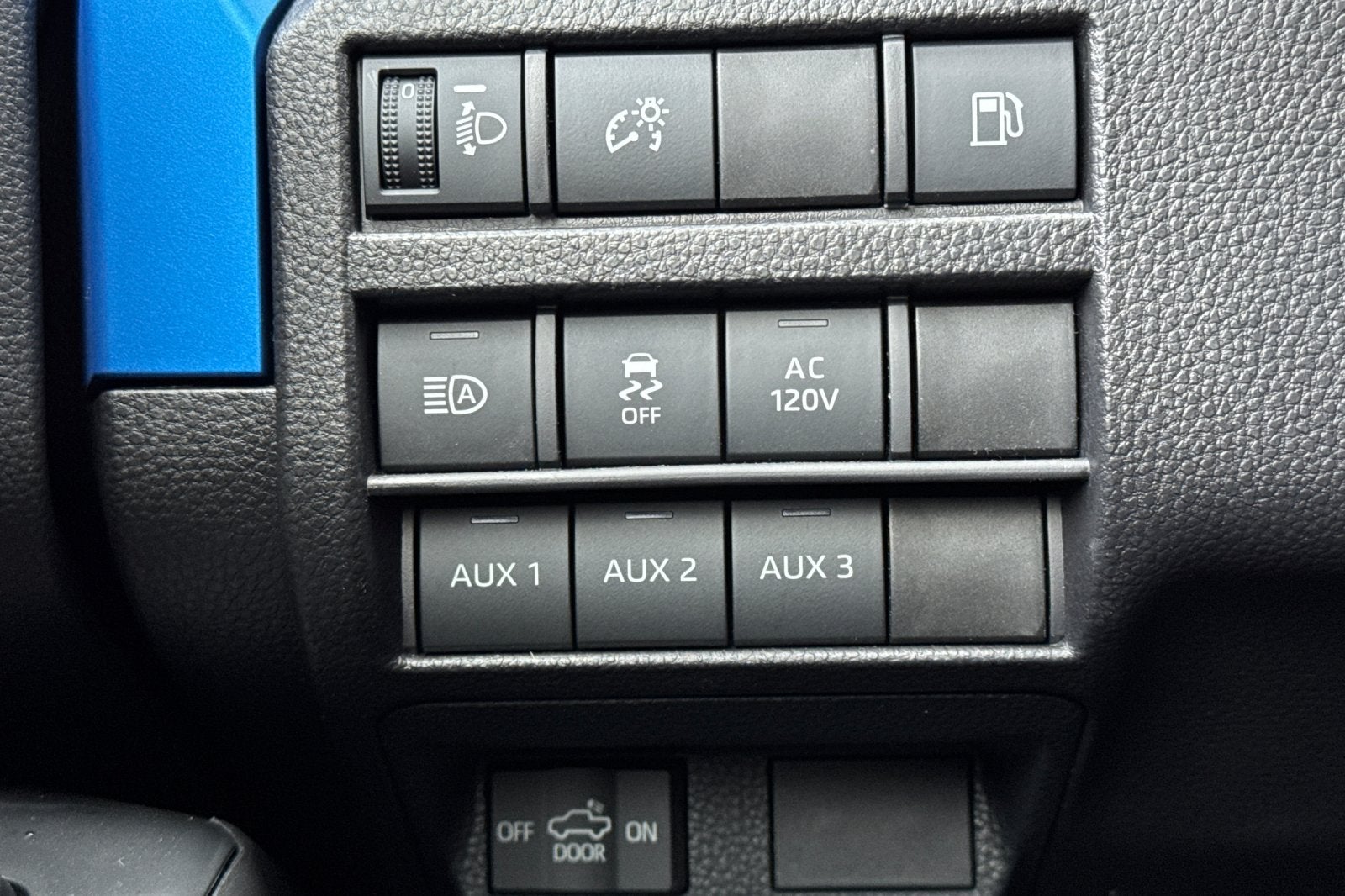 2025 Toyota Tacoma i-FORCE MAX Tacoma TRD Off-Road