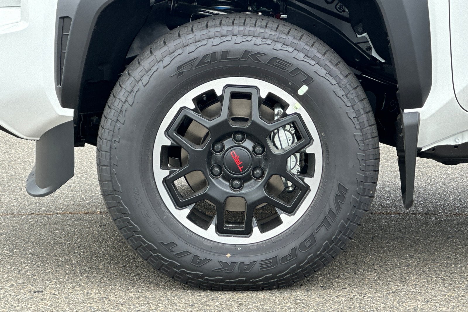 2026 Toyota Tacoma i-FORCE MAX Tacoma TRD Off-Road
