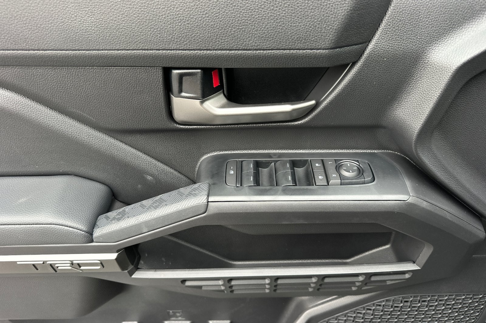 2025 Toyota Tacoma i-FORCE MAX Tacoma TRD Off-Road