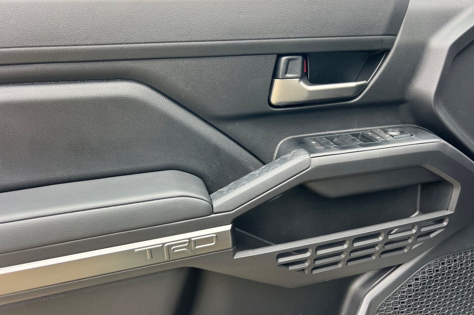 2025 Toyota Tacoma i-FORCE MAX Tacoma TRD Off-Road