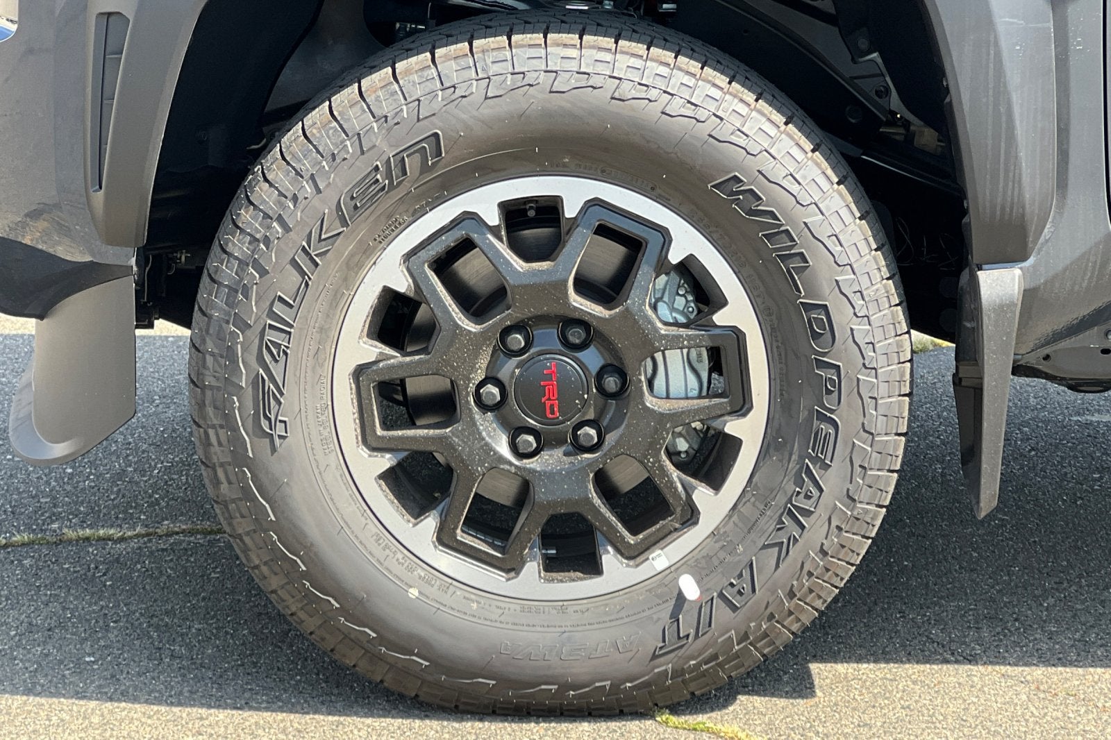 2026 Toyota Tacoma i-FORCE MAX Tacoma TRD Off-Road