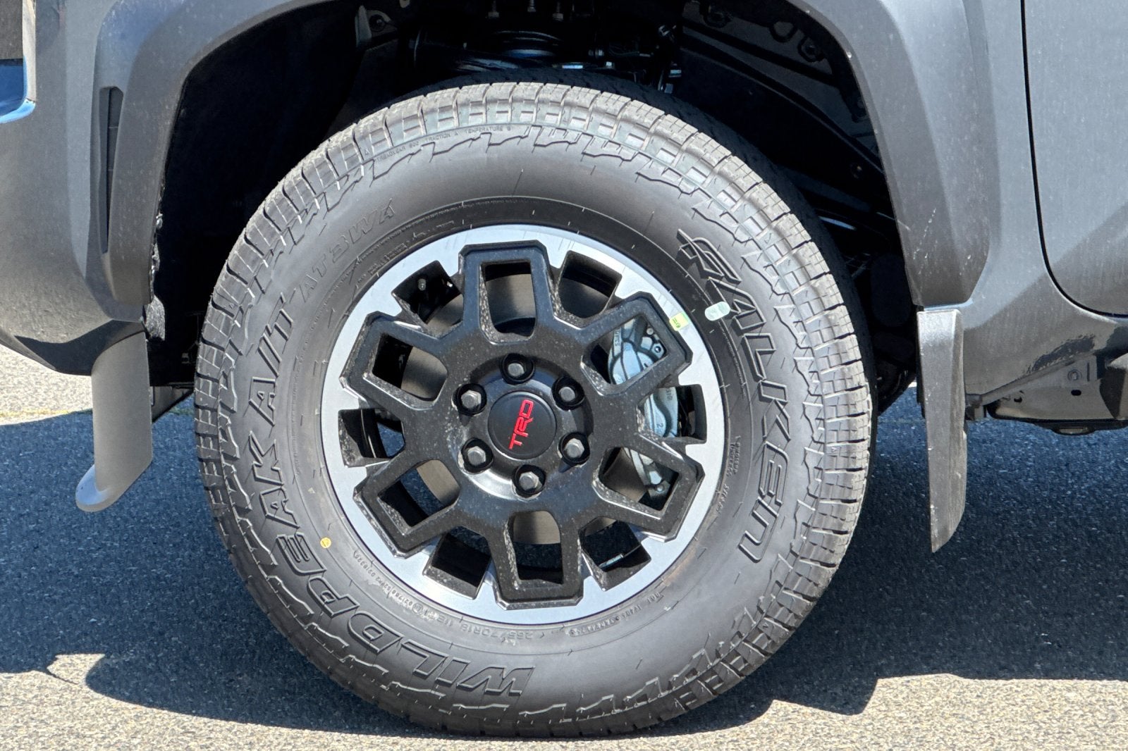 2026 Toyota Tacoma i-FORCE MAX Tacoma TRD Off-Road