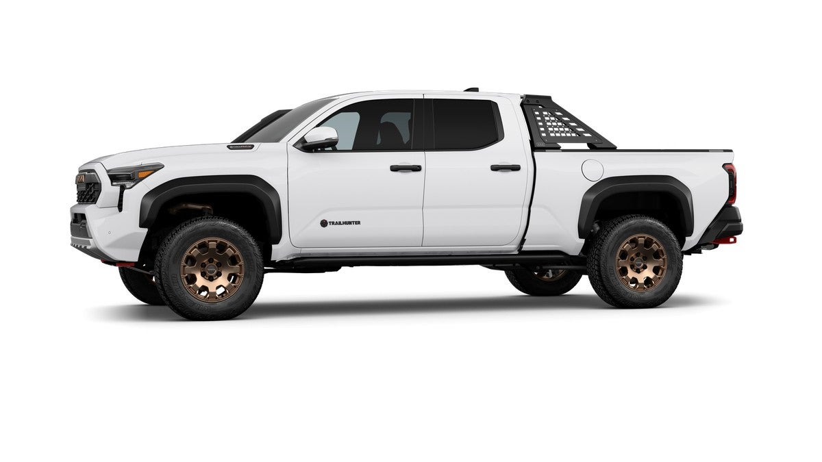 2026 Toyota Tacoma i-FORCE MAX Tacoma Trailhunter