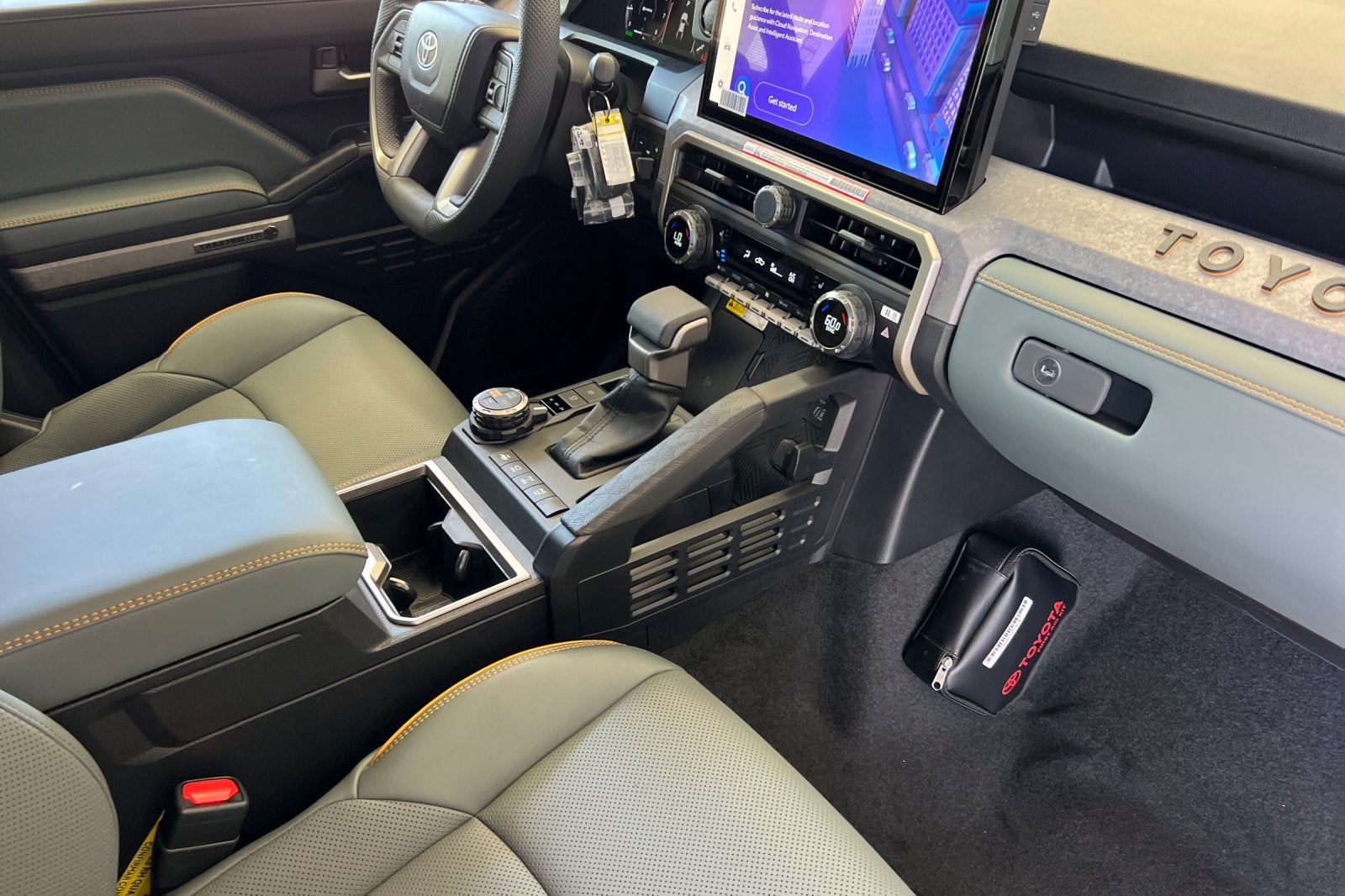 2026 Toyota Tacoma i-FORCE MAX Tacoma Trailhunter
