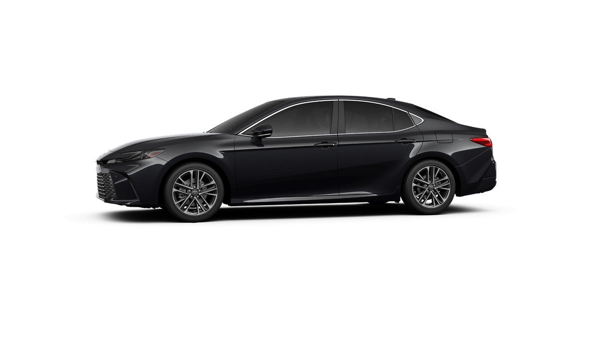 2027 Toyota Camry XLE AWD
