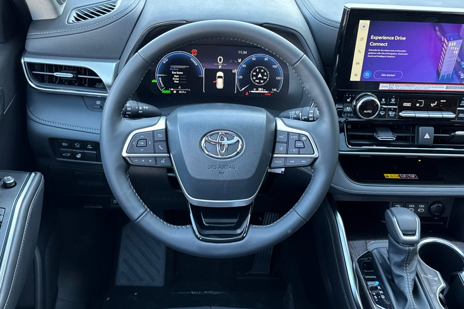 2026 Toyota Highlander Hybrid Platinum