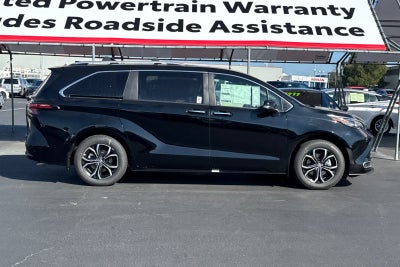 2026 Toyota Sienna Platinum