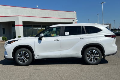2026 Toyota Highlander Hybrid XLE