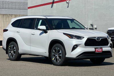 2026 Toyota Highlander Hybrid XLE