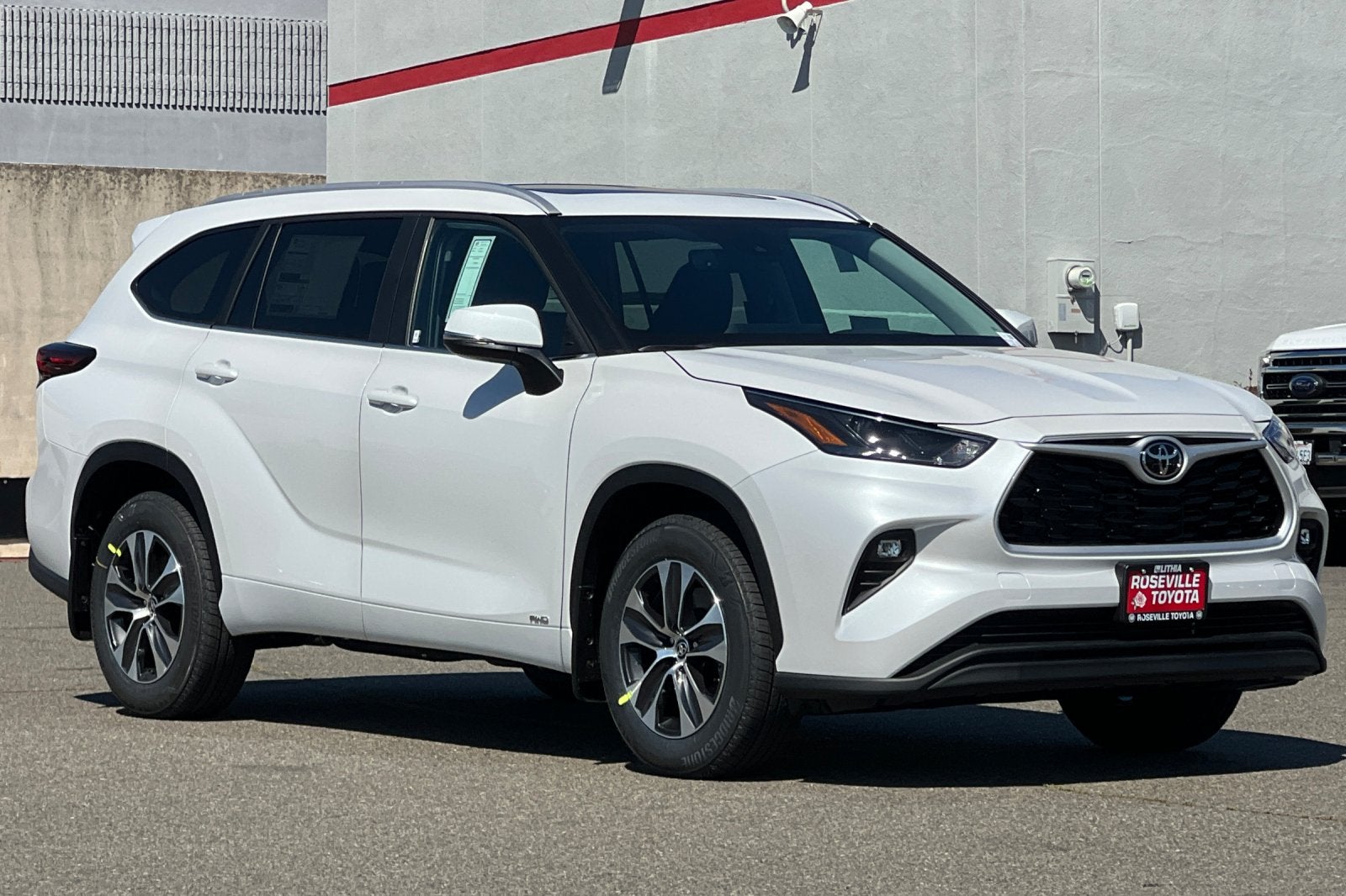 2026 Toyota Highlander Hybrid XLE