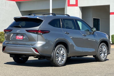 2026 Toyota Highlander Platinum