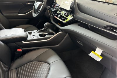 2026 Toyota Highlander XSE