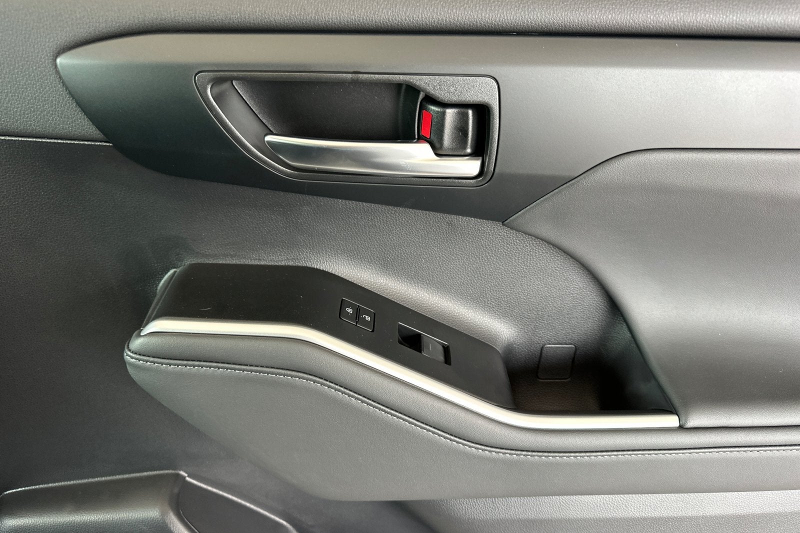 2026 Toyota Highlander XSE