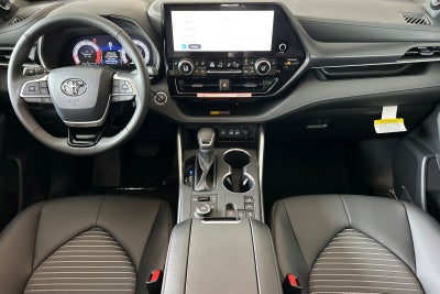 2026 Toyota Highlander XSE