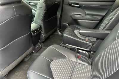 2026 Toyota Highlander XSE