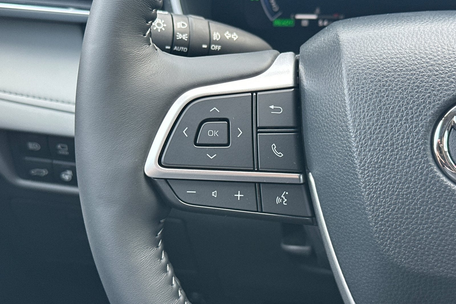 2026 Toyota Highlander Hybrid Limited