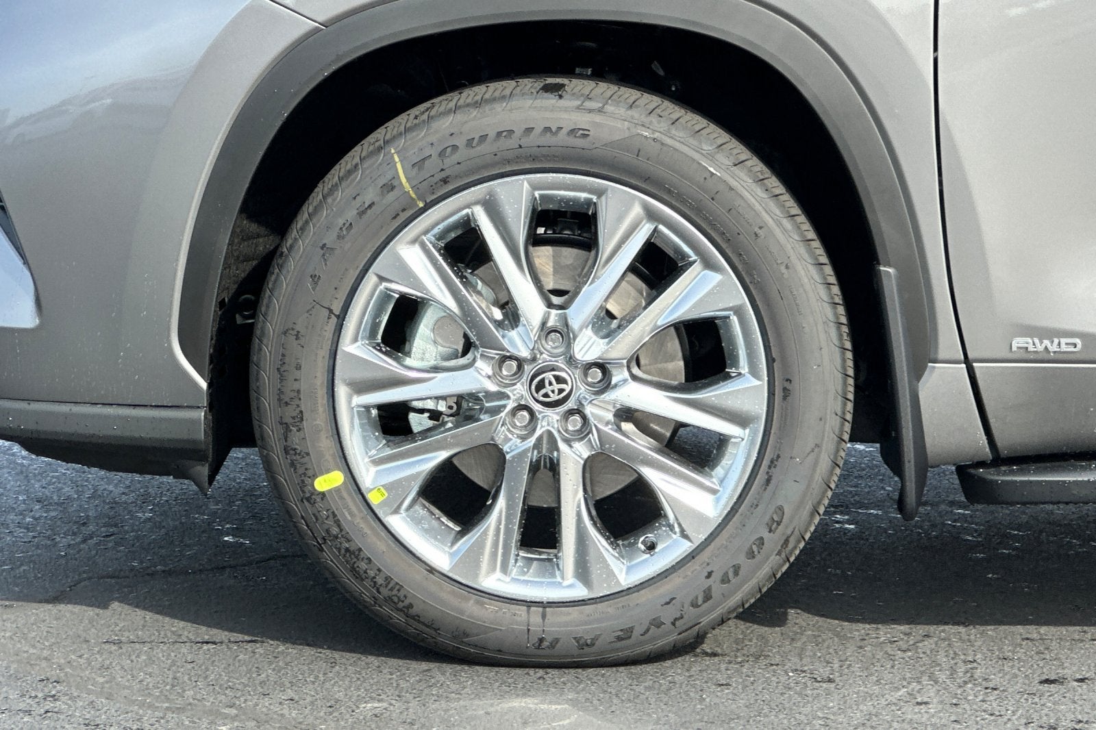 2026 Toyota Highlander Hybrid Limited