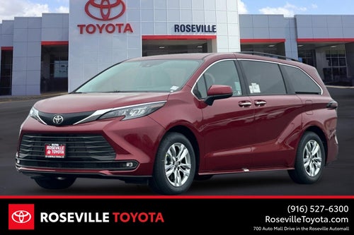 2026 Toyota Sienna XLE