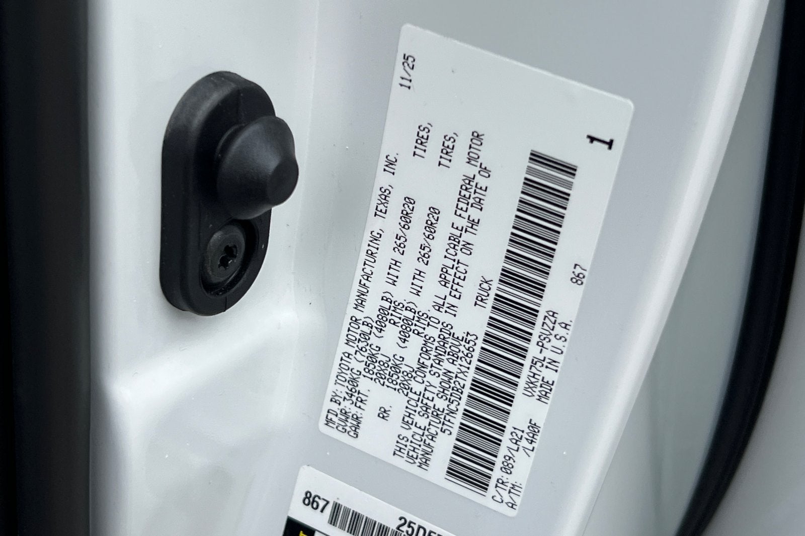 2026 Toyota Tundra i-FORCE MAX Tundra Platinum