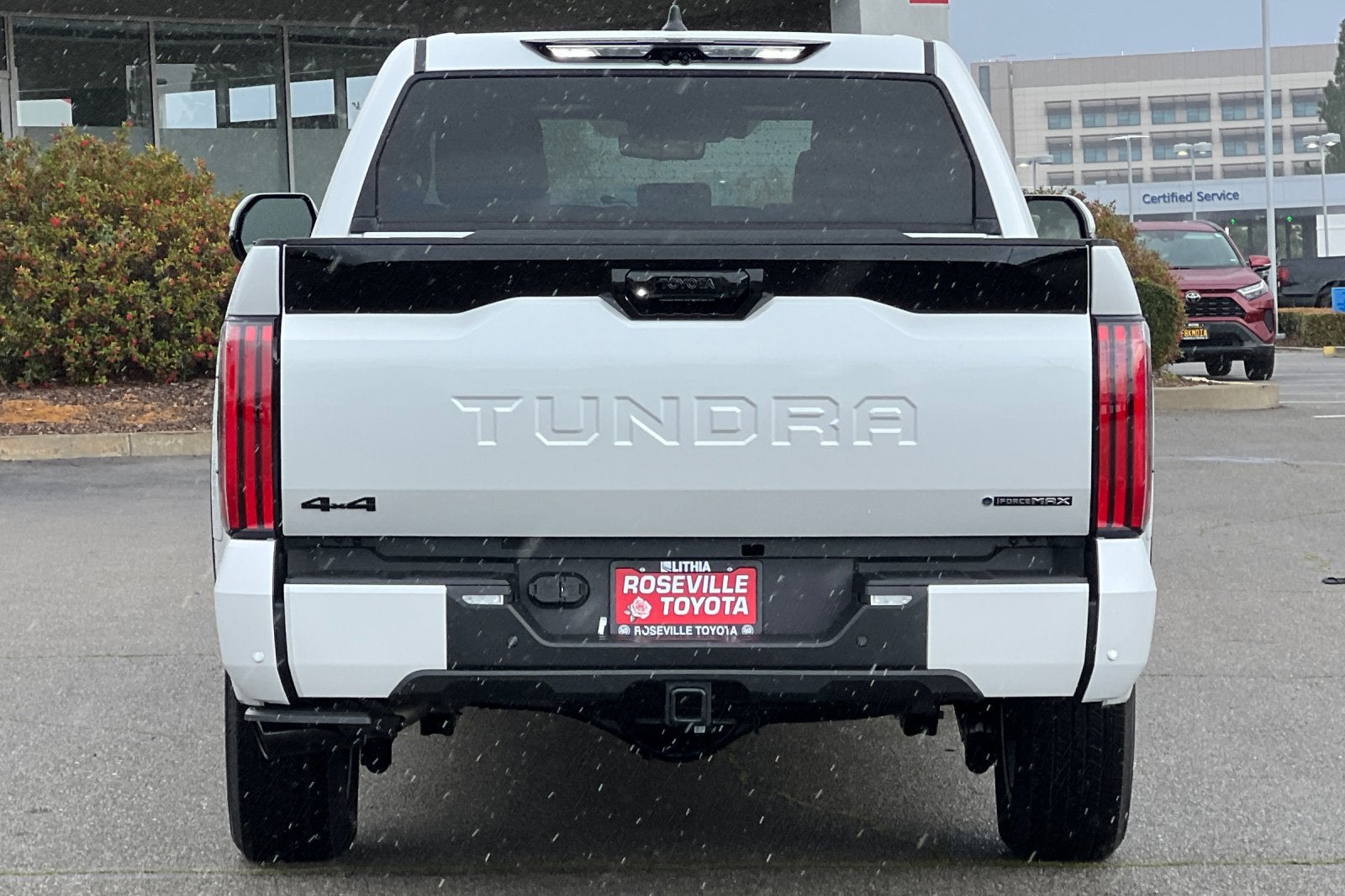 2026 Toyota Tundra i-FORCE MAX Tundra Platinum