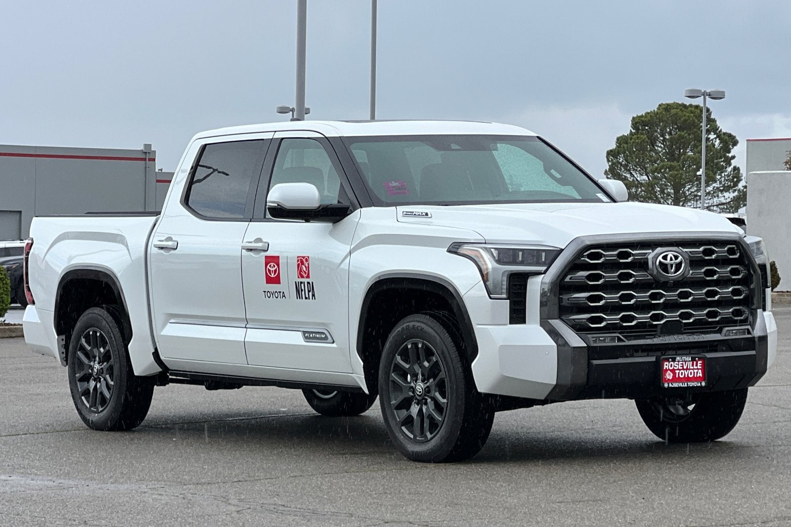 2026 Toyota Tundra i-FORCE MAX Tundra Platinum