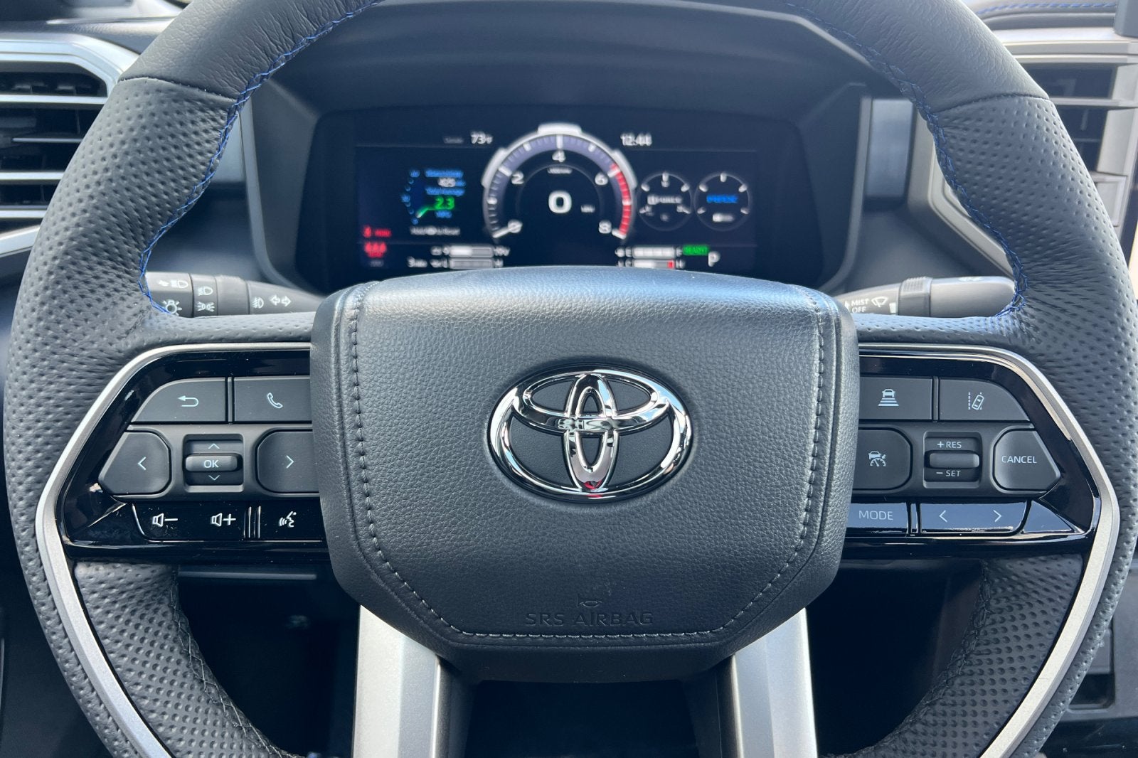 2026 Toyota Tundra i-FORCE MAX Tundra Platinum