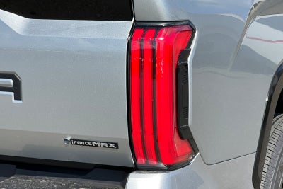 2026 Toyota Tundra i-FORCE MAX Tundra Platinum