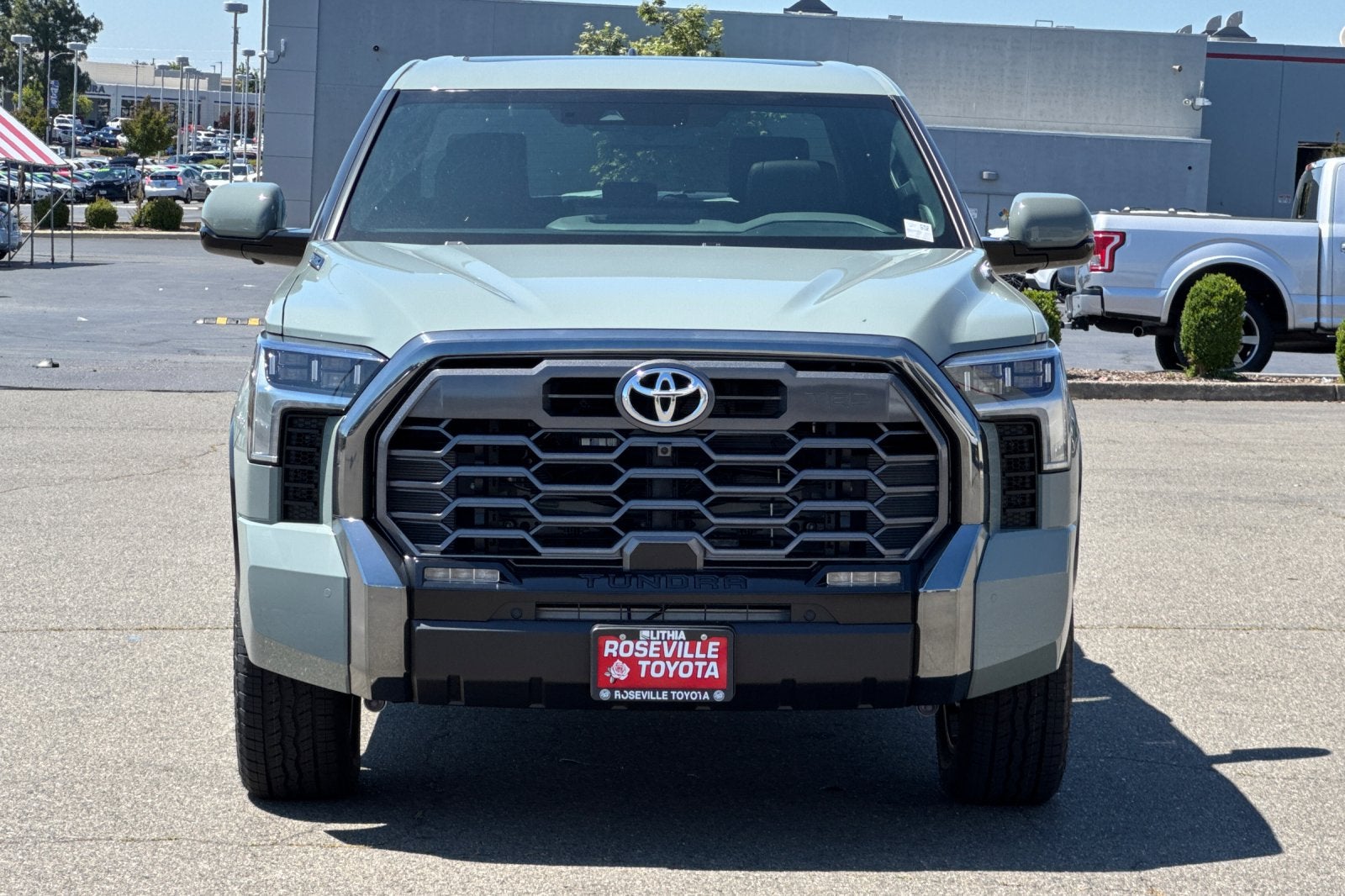 2026 Toyota Tundra i-FORCE MAX Tundra Platinum