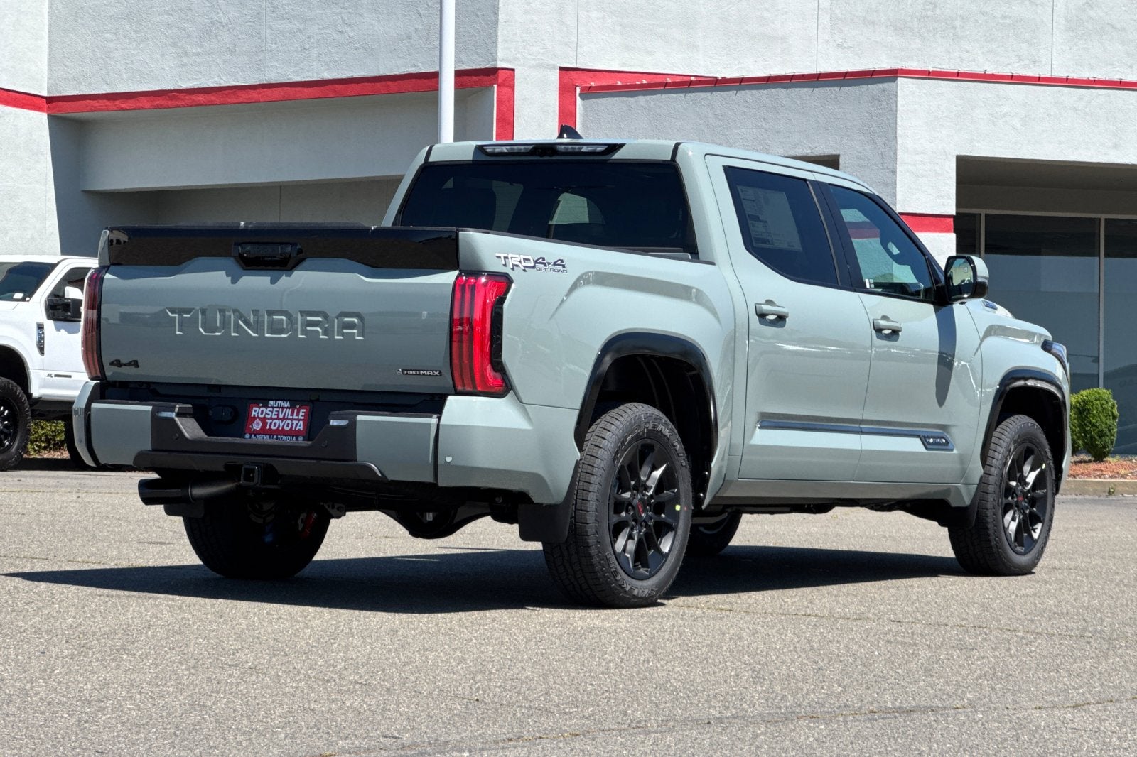 2026 Toyota Tundra i-FORCE MAX Tundra Platinum