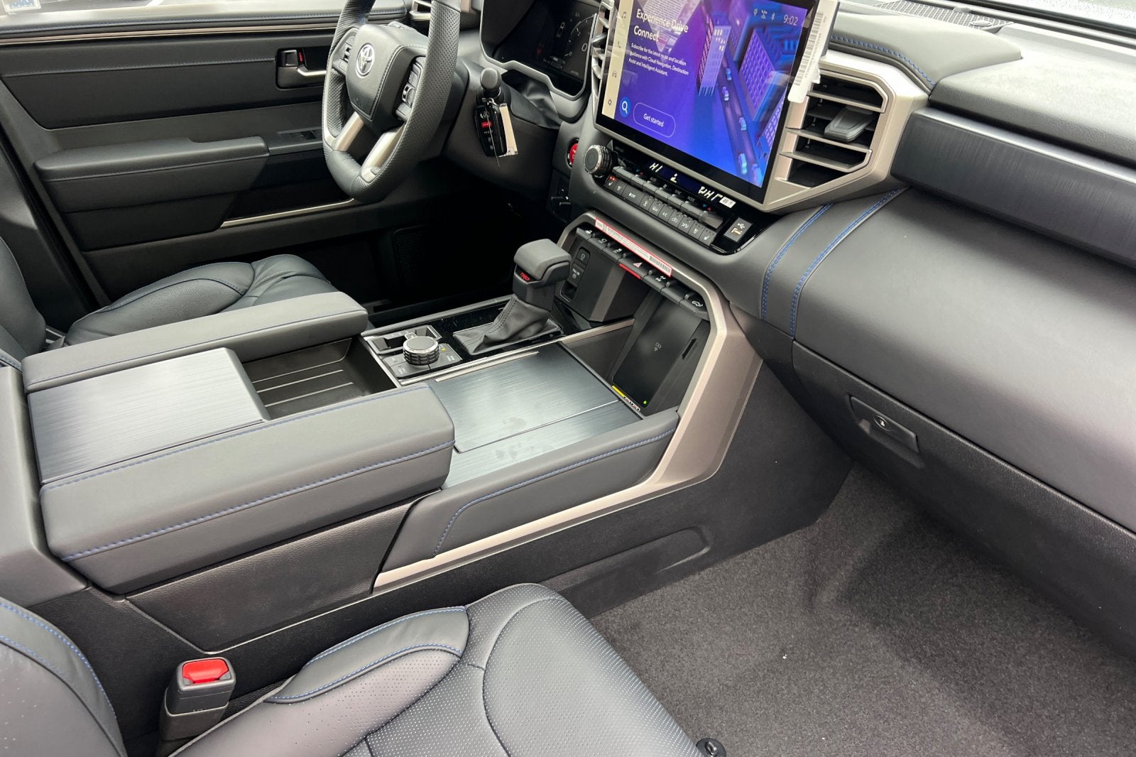 2026 Toyota Tundra i-FORCE MAX Tundra Platinum