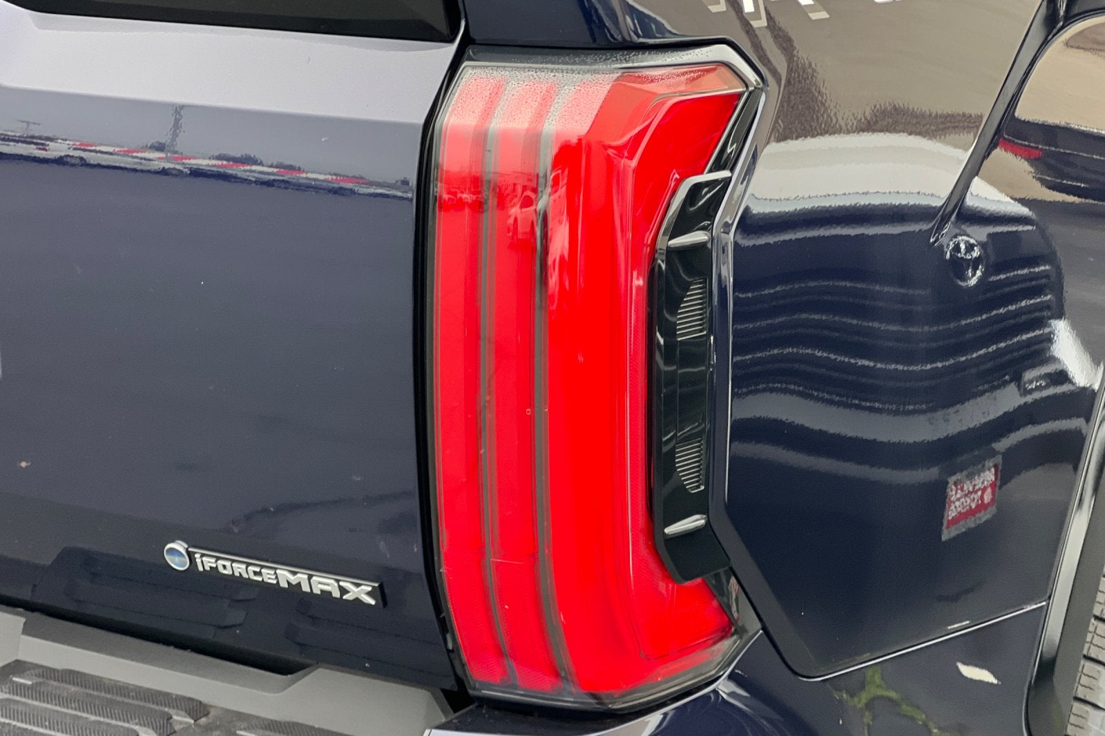 2026 Toyota Tundra i-FORCE MAX Tundra Platinum