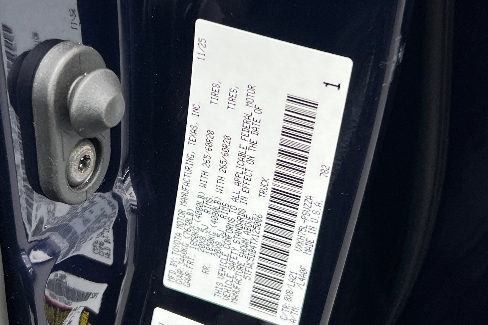 2026 Toyota Tundra i-FORCE MAX Tundra Platinum