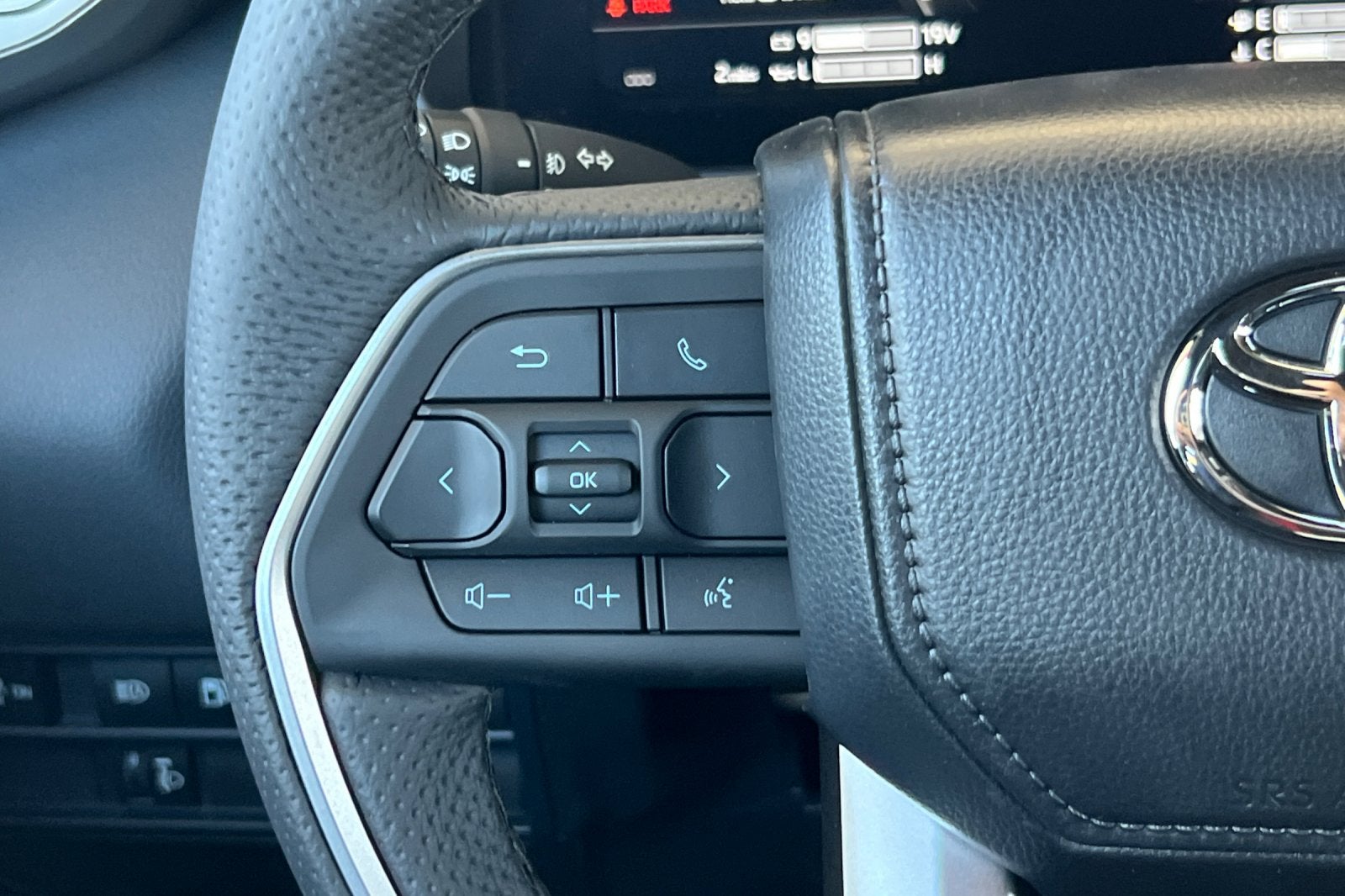 2026 Toyota Sequoia SR5