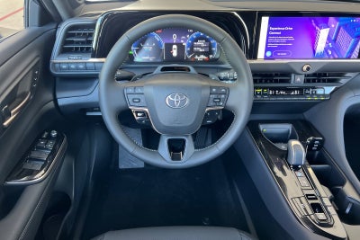 2026 Toyota Toyota Crown Signia Limited