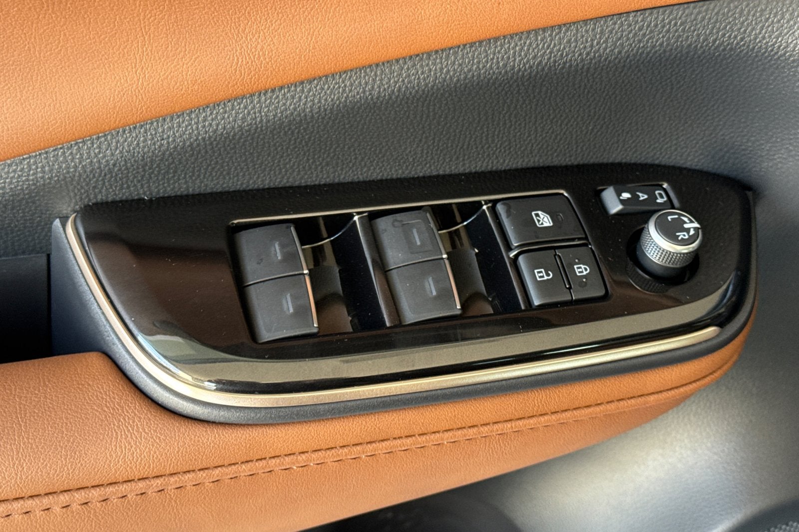 2026 Toyota Toyota Crown Signia XLE