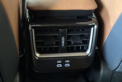 2026 Toyota Toyota Crown Signia XLE