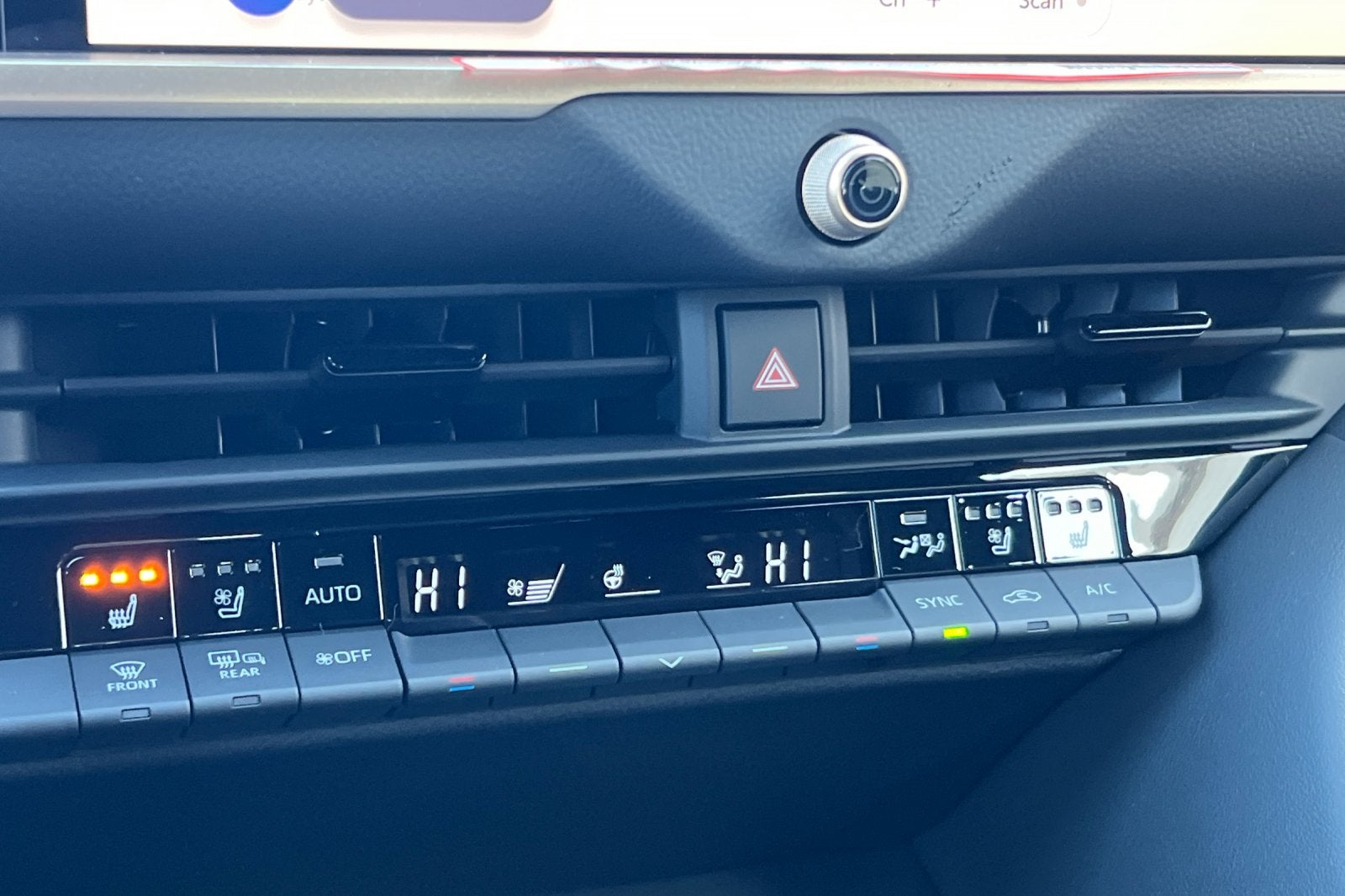 2026 Toyota Toyota Crown Signia XLE