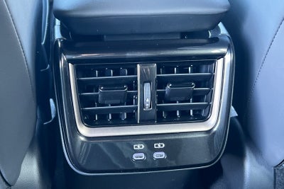 2026 Toyota Toyota Crown Signia XLE