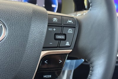2026 Toyota Toyota Crown Signia XLE